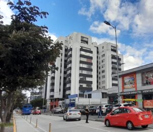 Renta Departamento Edificio Colon Plaza